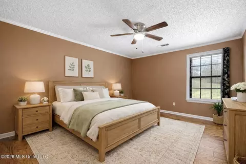 Bedroom - 3820 N Windermere Dr, Nesbit, MS 38651 photo 1 of 3