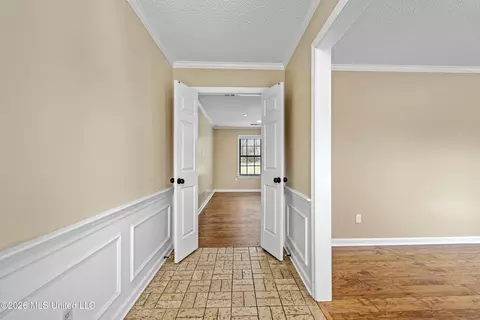 Entry Way - 3820 N Windermere Dr, Nesbit, MS 38651 photo 2 of 3