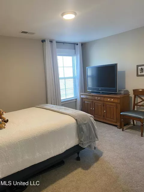 Bedroom - 7414 Crosswinds Blvd, Hernando, MS 38632 photo 4 of 4