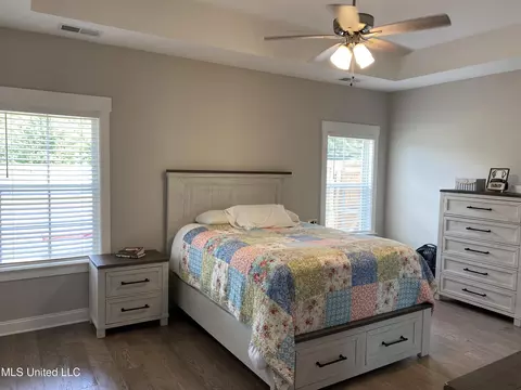 Bedroom - 7414 Crosswinds Blvd, Hernando, MS 38632 photo 1 of 4