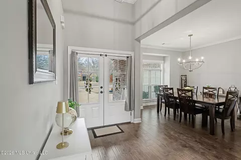 Entry Way - 4021 Mitchell Pl, Olive Branch, MS 38654 photo 1 of 6