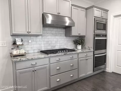 Kitchen - 4021 Mitchell Pl, Olive Branch, MS 38654 photo 5 of 5