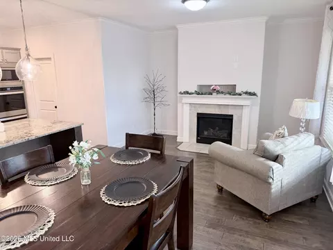 Dining - 4021 Mitchell Pl, Olive Branch, MS 38654 photo 2 of 3