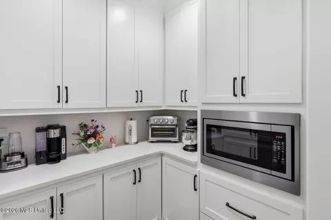 Kitchen - 157 Bridge Water Loop, Madison, MS 39110 photo 4 of 4