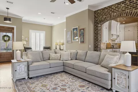 104 Tail Feather Dr, Madison, MS 39110 photo 3