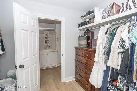 Other - 518 Carrington Dr, Brandon, MS 39042 photo 5 of 10