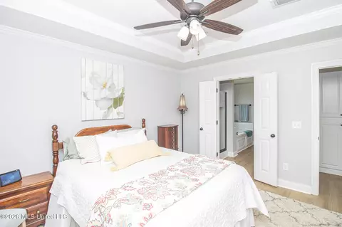 Bedroom - 518 Carrington Dr, Brandon, MS 39042 photo 3 of 7