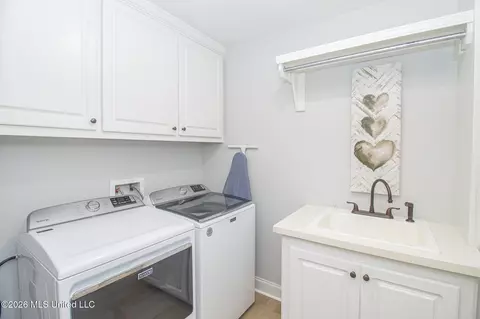 Other - 518 Carrington Dr, Brandon, MS 39042 photo 7 of 10