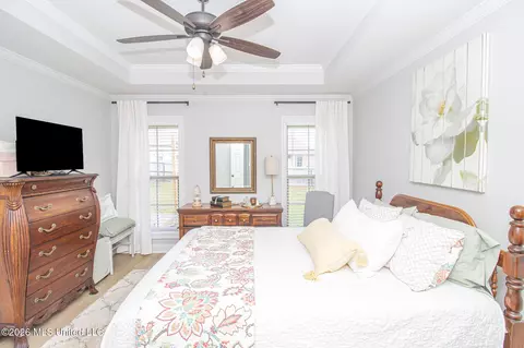 Bedroom - 518 Carrington Dr, Brandon, MS 39042 photo 2 of 7