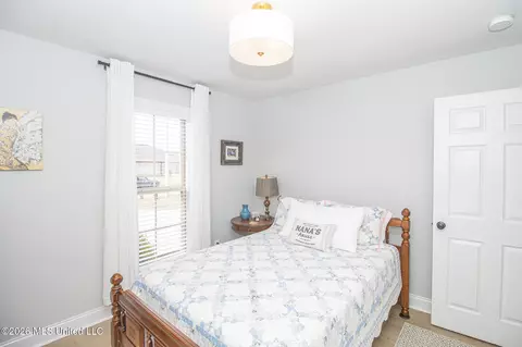Bedroom - 518 Carrington Dr, Brandon, MS 39042 photo 7 of 7