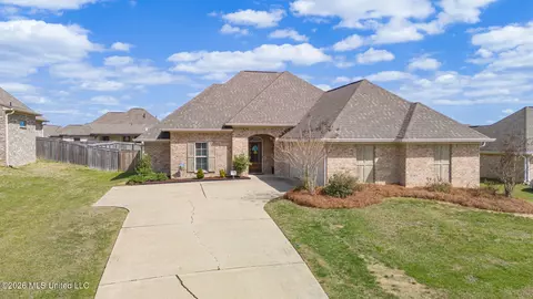 Exterior - 518 Carrington Dr, Brandon, MS 39042 photo 6 of 6