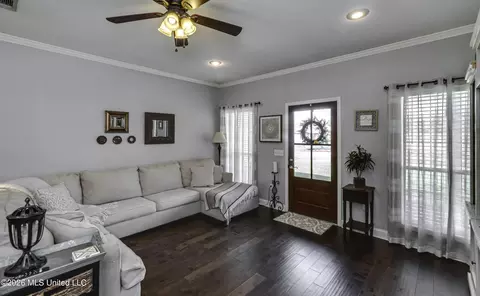 Entry Way - 418 White Oak Cv, Florence, MS 39073 photo 1 of 2