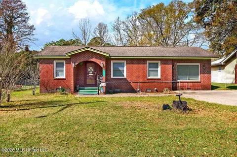 4003 Glover St, Gulfport, MS 39507