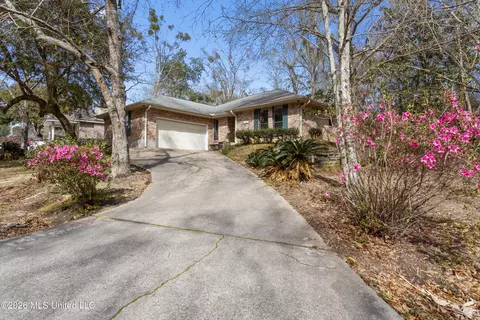 6418 Apelehama Rd, Diamondhead, MS 39525
