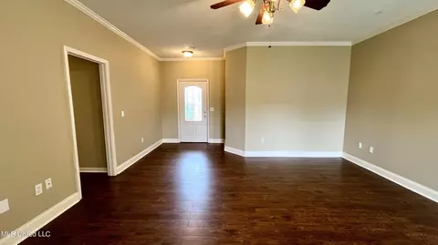 Living - 205 Edge Water Branch Dr, Brandon, MS 39042 photo 2 of 5