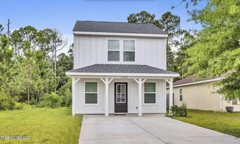 13227 Willow Oak Cir, Gulfport, MS 39503