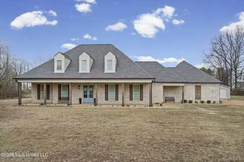 1946 Cotton Dr, Hernando, MS 38632