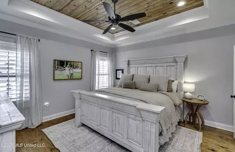 Bedroom - 415 Pilot Cir, Brandon, MS 39047 photo 11 of 13