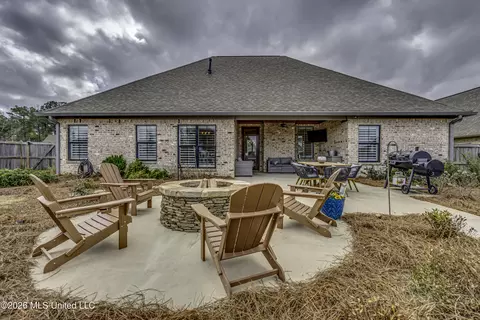 Exterior - 415 Pilot Cir, Brandon, MS 39047 photo 11 of 16