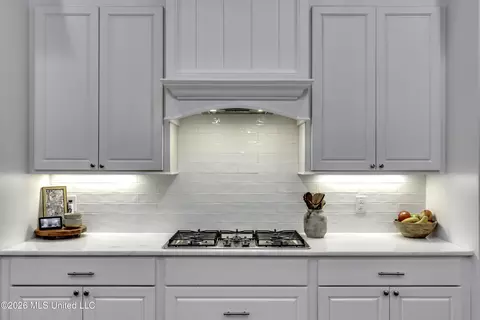 Kitchen - 415 Pilot Cir, Brandon, MS 39047 photo 4 of 7