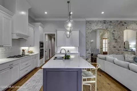 Kitchen - 415 Pilot Cir, Brandon, MS 39047 photo 1 of 7
