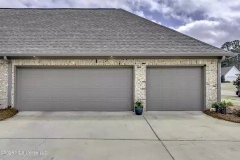 Other - 415 Pilot Cir, Brandon, MS 39047 photo 5 of 13