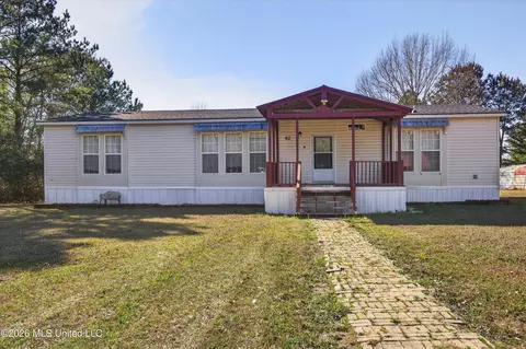 62 John Ramsey Rd, Wiggins, MS 39577