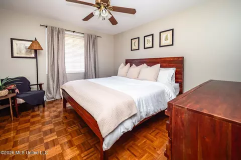 Bedroom - 318 Rollingwood Dr, Jackson, MS 39211 photo 1 of 6