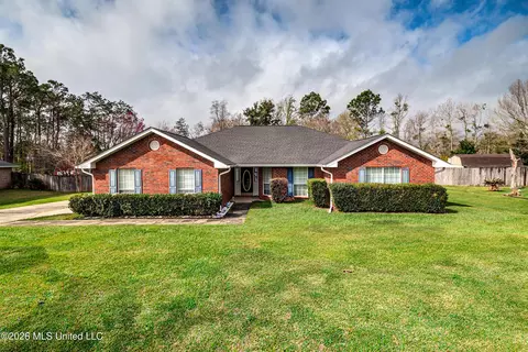 11321 Peyton Dr, Gulfport, MS 39503