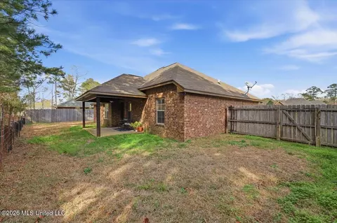 Exterior - 144 Britton Cir, Flowood, MS 39232 photo 3 of 4