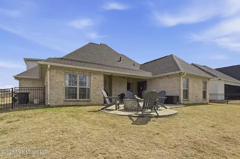 Exterior - 109 Bridgewater Loop, Madison, MS 39110 photo 3 of 3