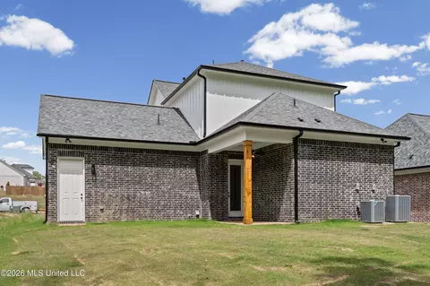 Exterior - 2567 River Ouse Dr, Hernando, MS 38632 photo 3 of 3