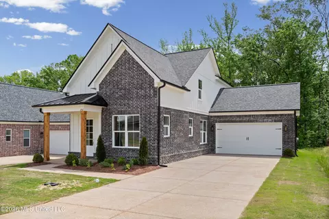 2567 River Ouse Dr, Hernando, MS 38632