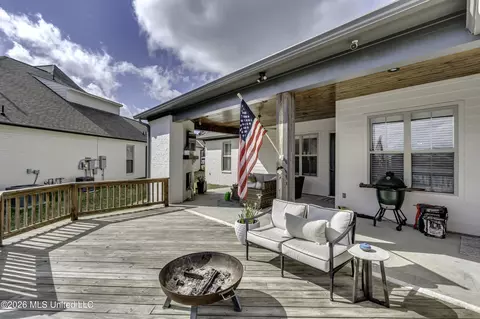Exterior - 200 Herons Bay Cir, Madison, MS 39110 photo 8 of 12