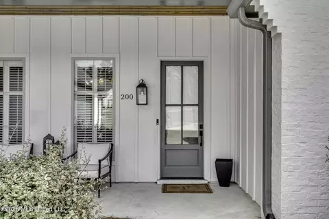 Exterior - 200 Herons Bay Cir, Madison, MS 39110 photo 4 of 12