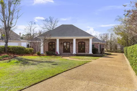 303 Hastings Cv, Madison, MS 39110