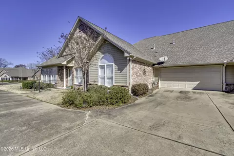 Exterior - 610 Independence Blvd, Flowood, MS 39232 photo 2 of 5
