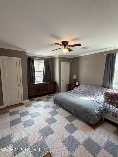 Bedroom - 306 Park Pl, Natchez, MS 39120 photo 4 of 4