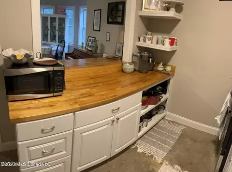 Kitchen - 307 Warwick Rd, Clinton, MS 39056 photo 3 of 3