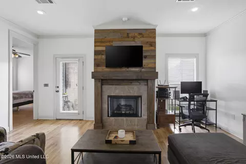 812 Jason Cv, Brandon, MS 39047 photo 3