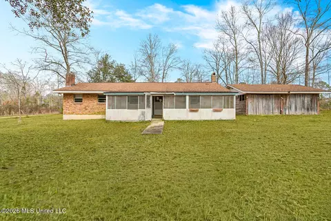 47 Ed Taylor Rd, Tylertown, MS 39667
