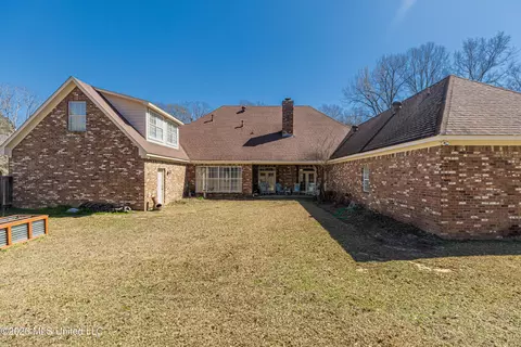 Exterior - 122 Windsor Blvd, Brandon, MS 39042 photo 13 of 20