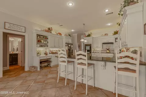 Kitchen - 122 Windsor Blvd, Brandon, MS 39042 photo 1 of 6
