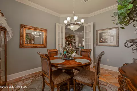 Dining - 122 Windsor Blvd, Brandon, MS 39042 photo 3 of 5