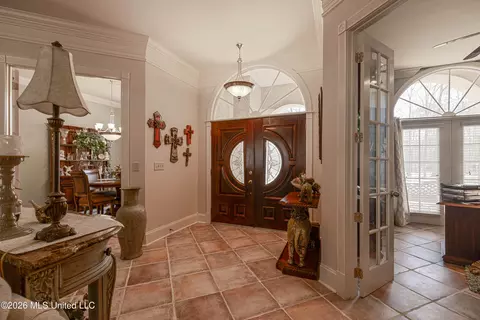 Entry Way - 122 Windsor Blvd, Brandon, MS 39042 photo 1 of 8