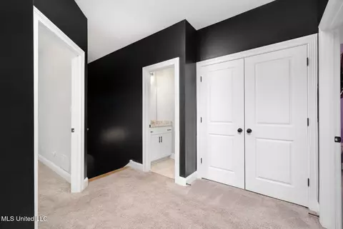 Entry Way - 2008 Slocum Rd, Hernando, MS 38632 photo 6 of 6