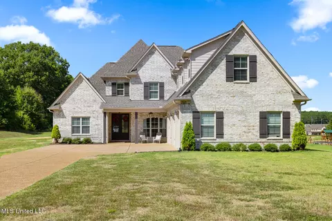 2008 Slocum Rd, Hernando, MS 38632