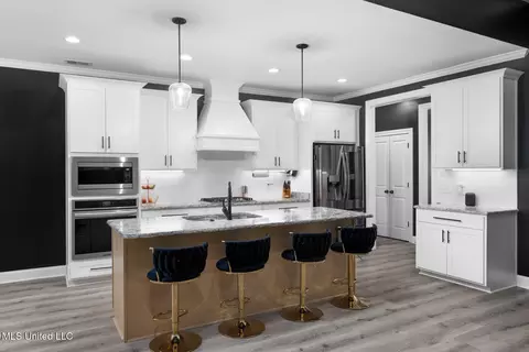 Kitchen - 2008 Slocum Rd, Hernando, MS 38632 photo 1 of 4