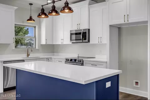 Kitchen - 123 Mamie Cir, Picayune, MS 39466 photo 1 of 3