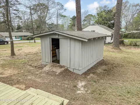 Other - 128 Sinclair St, Mccomb, MS 39648 photo 4 of 7